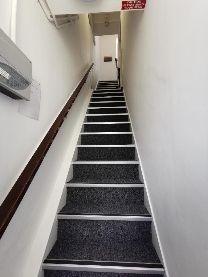 Eldon Row - Stylish Character Apartments - Central Location 1 & 2 Bed Available Dolgellau Ngoại thất bức ảnh